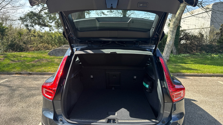 Volvo Xc40 1.5 T3 [163] Inscription 5dr Geartronic Petrol Estate